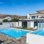 Holiday home Casa Amanecer 3 Macher