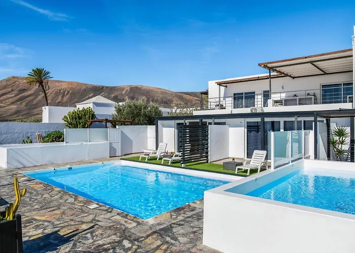 Holiday home Casa Amanecer 3 Macher